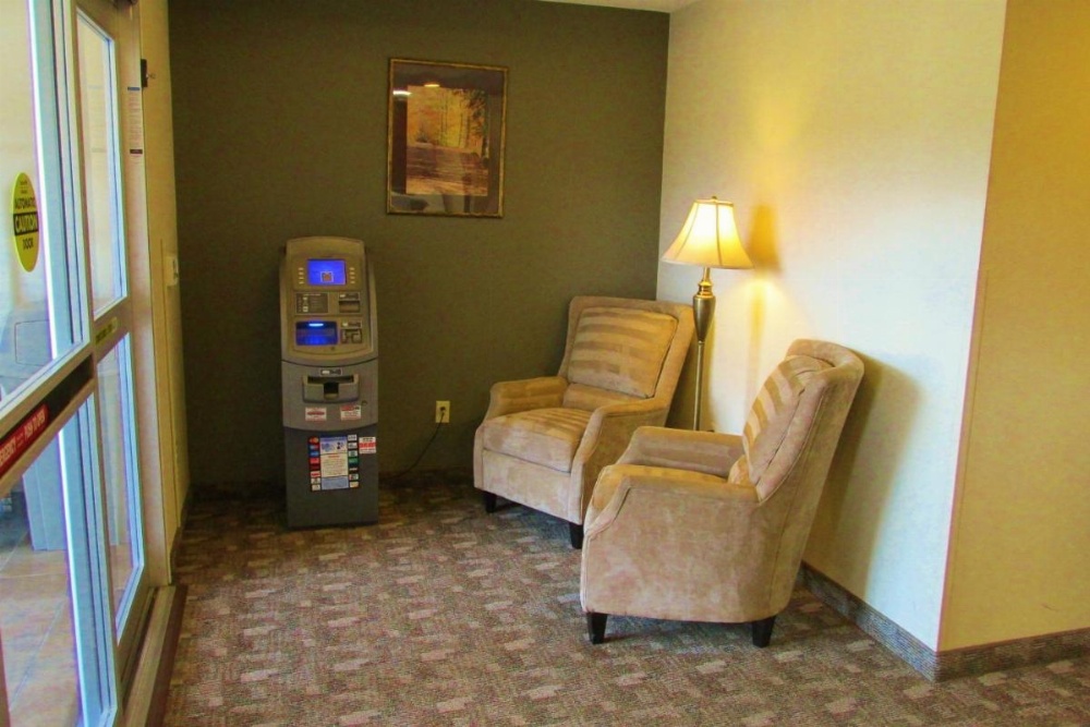 Crystal Springs Inn And Suites Image 13